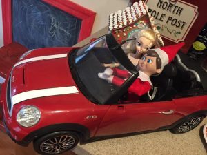 15 Ways to Dress Your Elf with These Elf on the Shelf Outfits